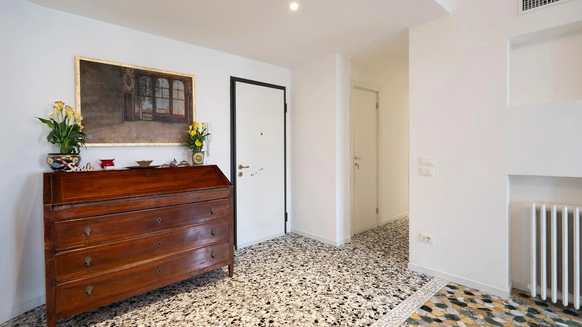 Stupendo Luxury Apartment Canal & Garden View Venice Italy