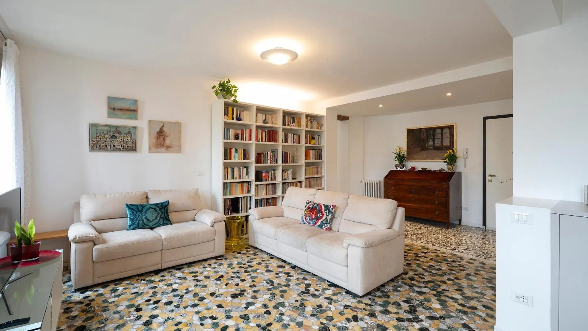 Stupendo Luxury Apartment Canal & Garden View Venice